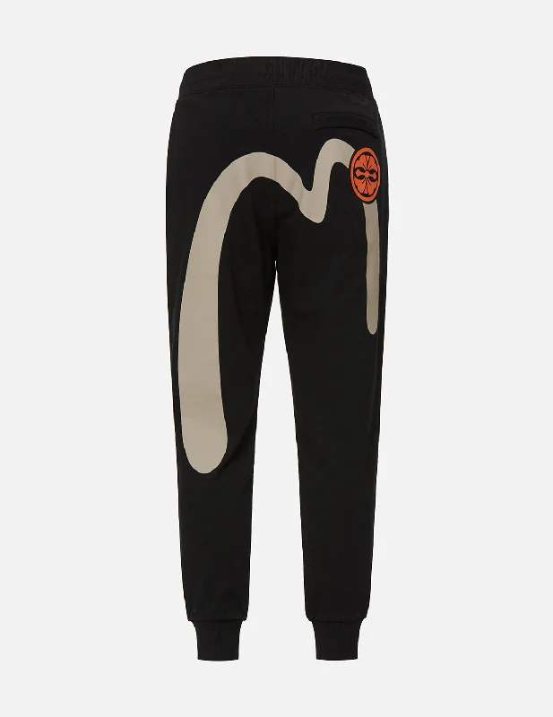 Men's cropped length casual linen pants for a breezy summer vibe Kamon and Asymmetric Daicock Print Sweatpants