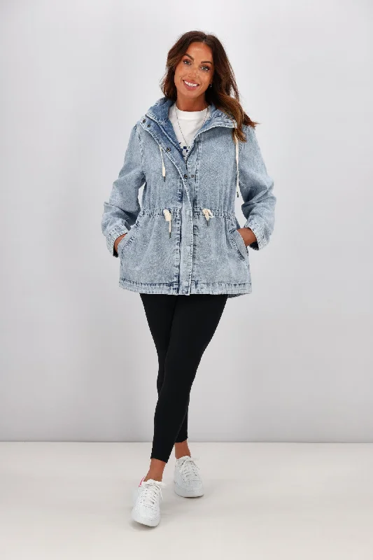 Men coats with a zip - out lining for easy cleaning and versatility Foxwood Kingston Anorak Light Blue