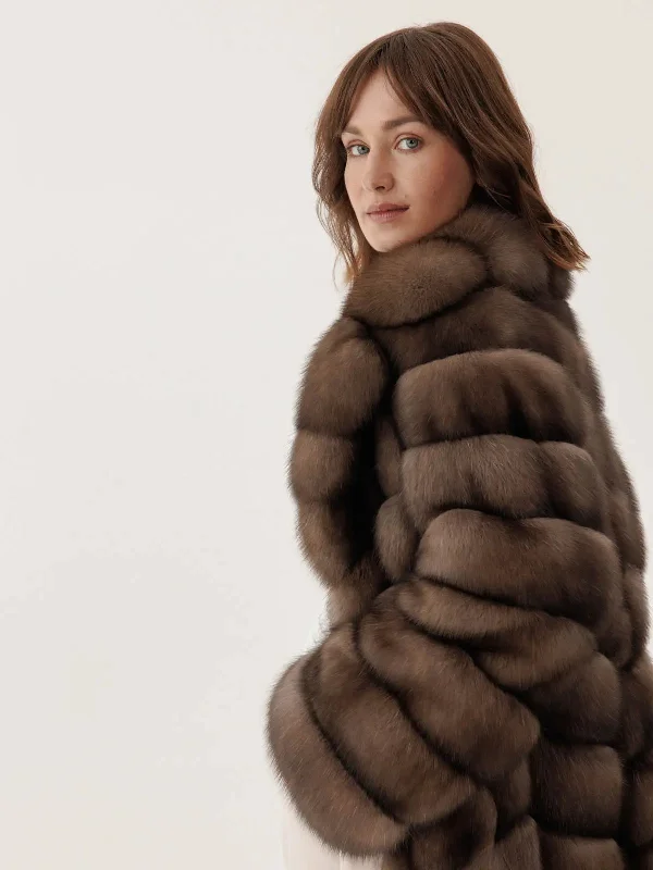 Men coats with a quilted pattern for added texture and warmth Sable diagonal coat with classic English collar