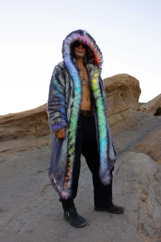 Men coats with a contrasting trim for a fashion - forward aesthetic Men's LED Desert Warrior Coat in "Just The Tip-Gray"
