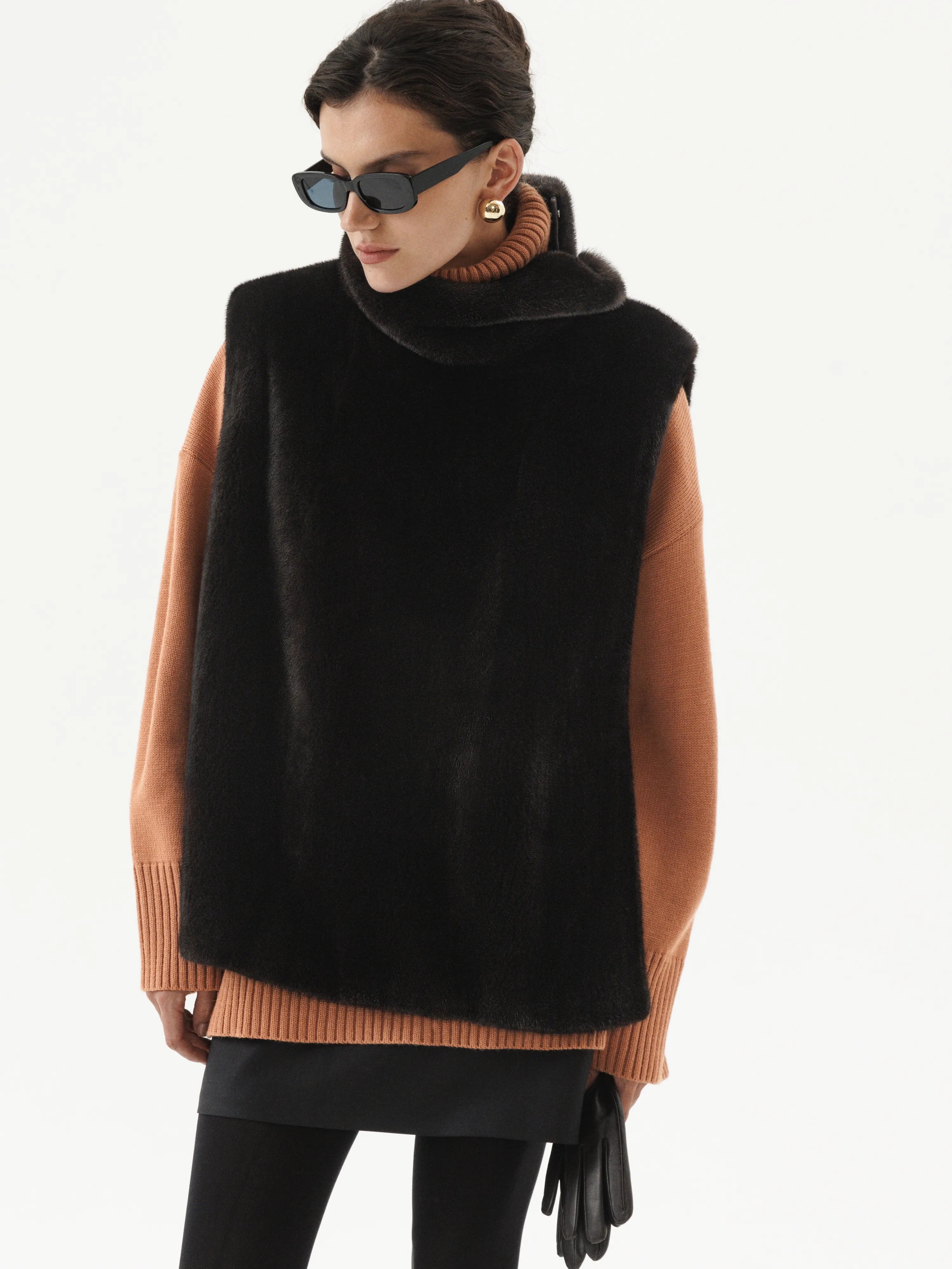 Men coats made of high - quality leather for a rugged and durable option Mink fur coat in an incredible off-white shade with an English collar