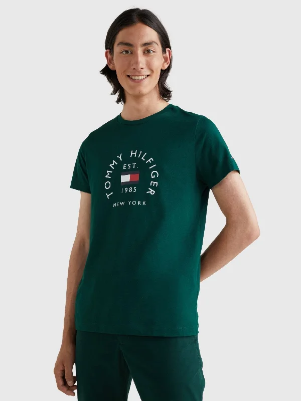 Men's short - sleeve linen t - shirts for summer beach outings Tommy Hilfiger Hilfiger Flag Arch T-Shirt