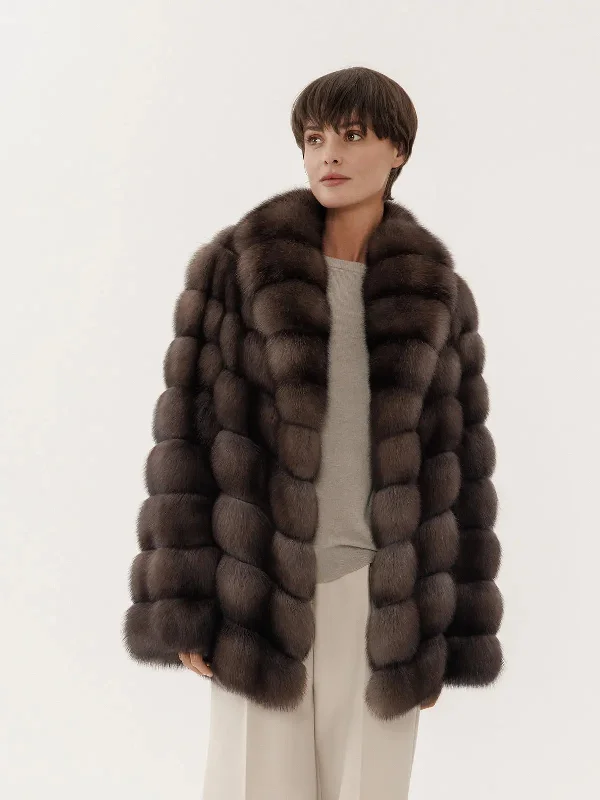 Long - line men coats reaching below the knee for maximum coverage Sable coat with shawl collar