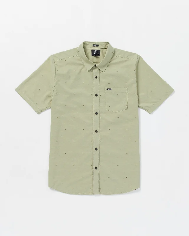 Oversized men hoodie with dropped shoulders for a streetwear look Bankstone Woven Short Sleeve Shirt - Green Tea