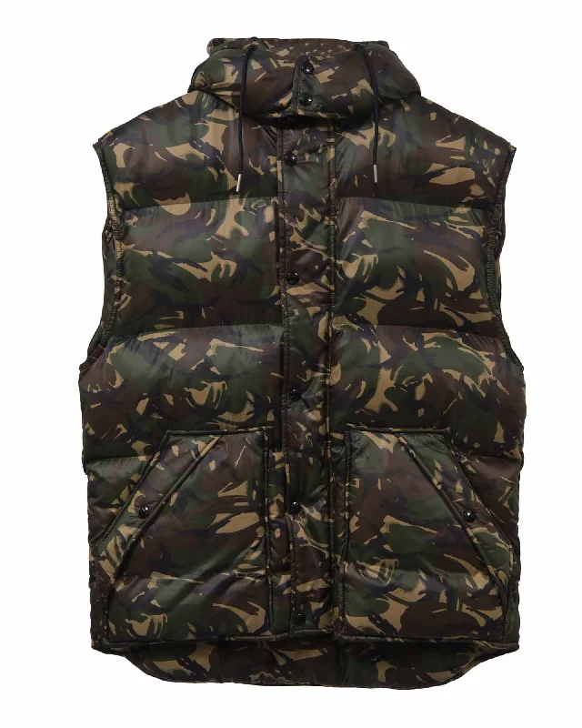 Leather men vest with studded details for a biker look Celine Camouflage Quilted Vest in Green Nylon