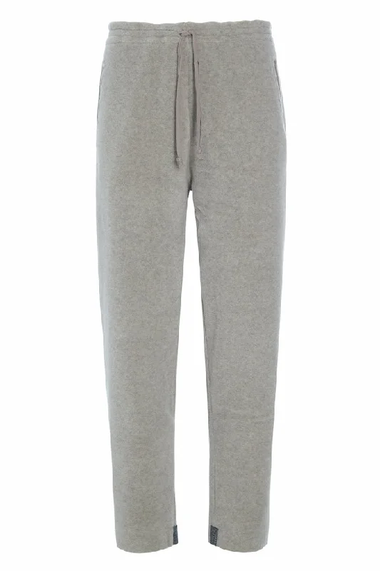 Men fleece beanies with a pom - pom for a trendy look JOGGING PANTS MEN - 1017C - SAND