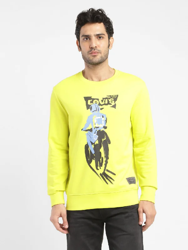 Oversized men sweatshirt for a relaxed fit Men's Graphic Print Crew Neck Sweatshirt