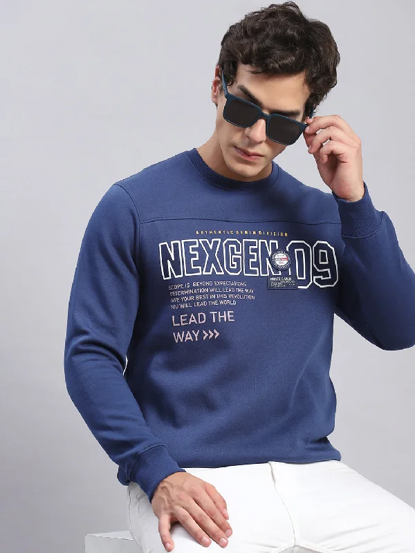 Solid - color men sweatshirt in classic navy blue Men Blue Printed Round Neck Full Sleeve Sweatshirts