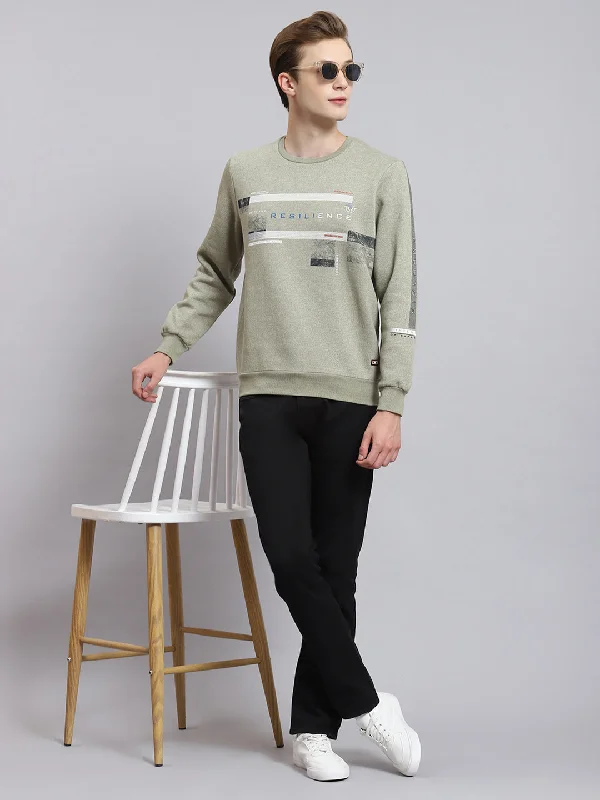 Plus - size men sweatshirt for a comfortable and stylish fit Men Green Printed Round Neck Full Sleeve Sweatshirt