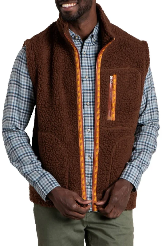 Quilted men waistcoats filled with down for winter warmth Sespe Sherpa Vest In Dark Roast