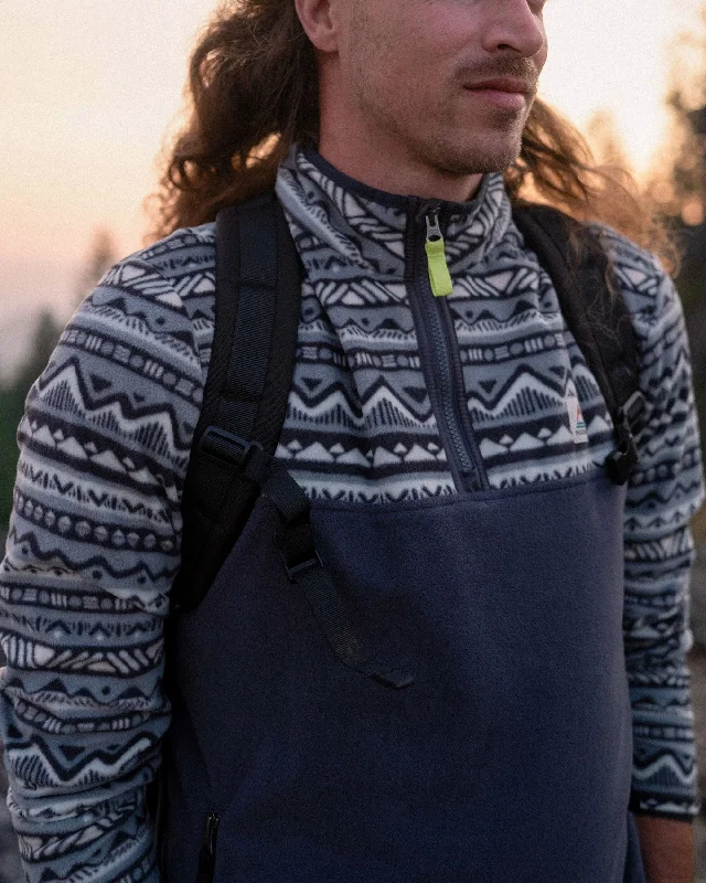 Men fleece zip - up hoodies for outdoor adventures Set Off Recycled Polar 1/4 Zip Fleece - Mountain Geo Stormy Sea