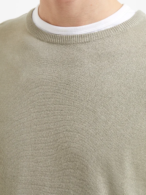 Men's Shawl - Collar Cardigan in Dark Grey for a Sophisticated and Versatile Style Crew Neck Knitted Jumper