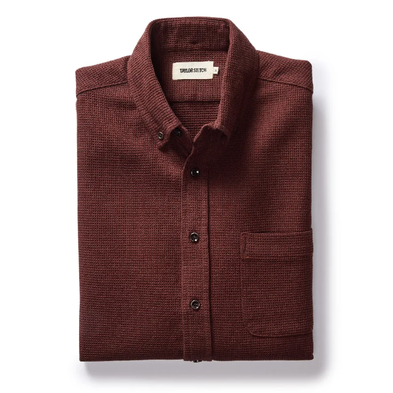 Men's long sleeve thermal shirts with thumbholes for extra warmth The Jack in Burgundy Waffle