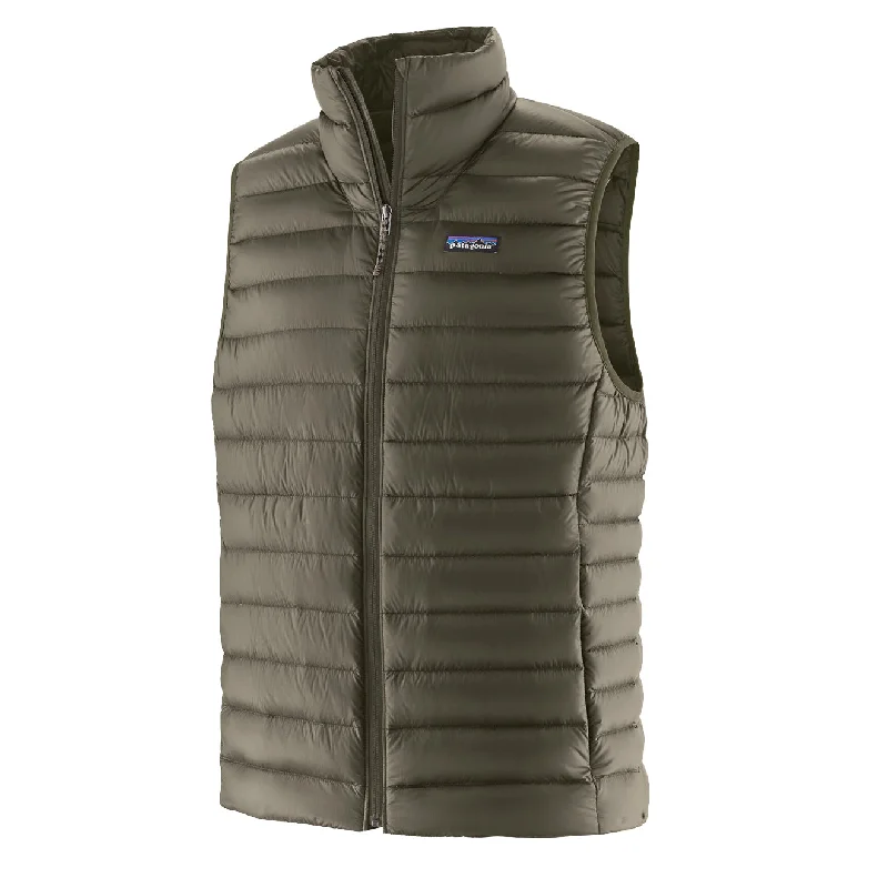 Quilted men waistcoats filled with down for winter warmth Patagonia Down Sweater Vest Pine Needle Green
